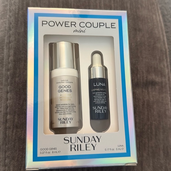 NEW Sunday Riley Power Couple Set - Picture 4 of 8